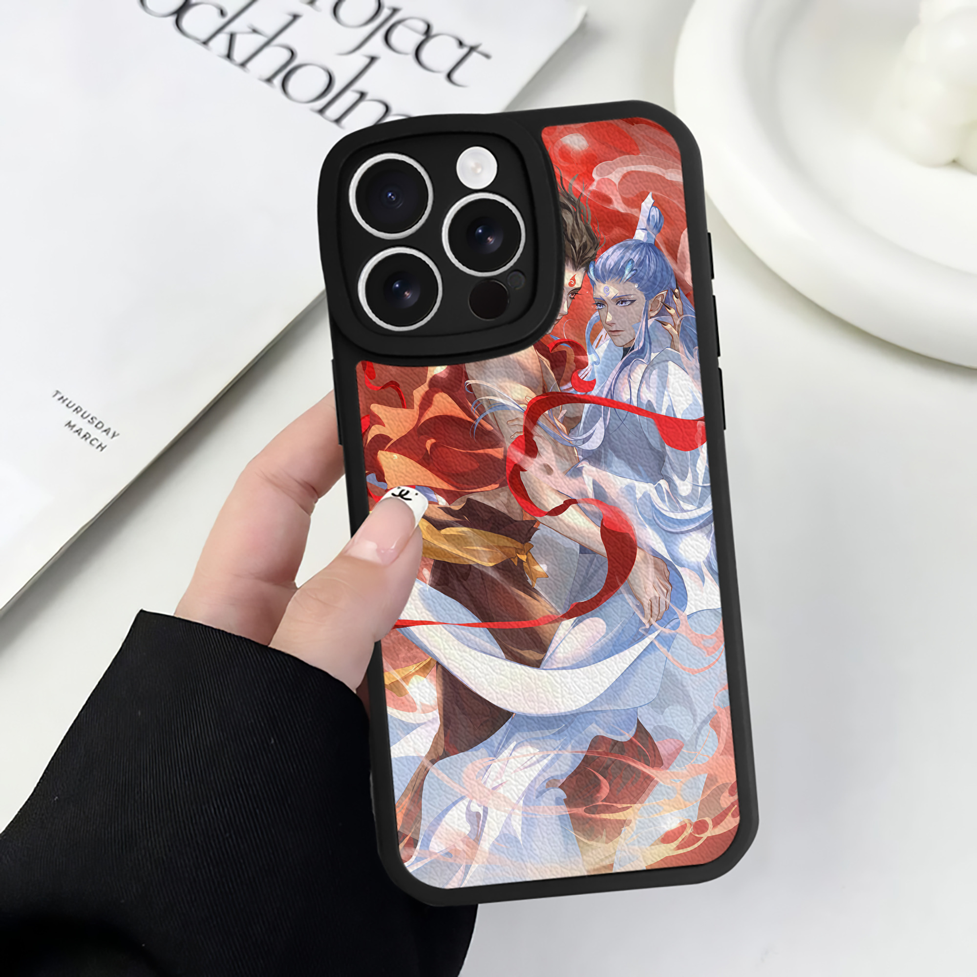 （画像用） Ne Zha 2 ナタ 魔童の大暴れ 【iPhone 16シリーズ対応】シリコンスマホケース（レザー調） 材質：シリコン